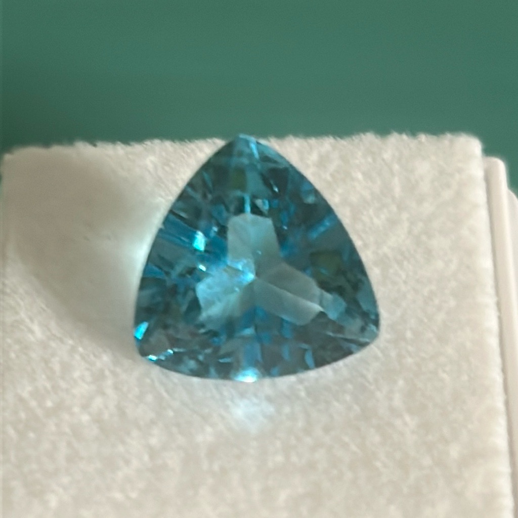 Faceted Vibrant Blue Topaz TrillionCut Loose Gemstone 11 Mm 3 Ct
